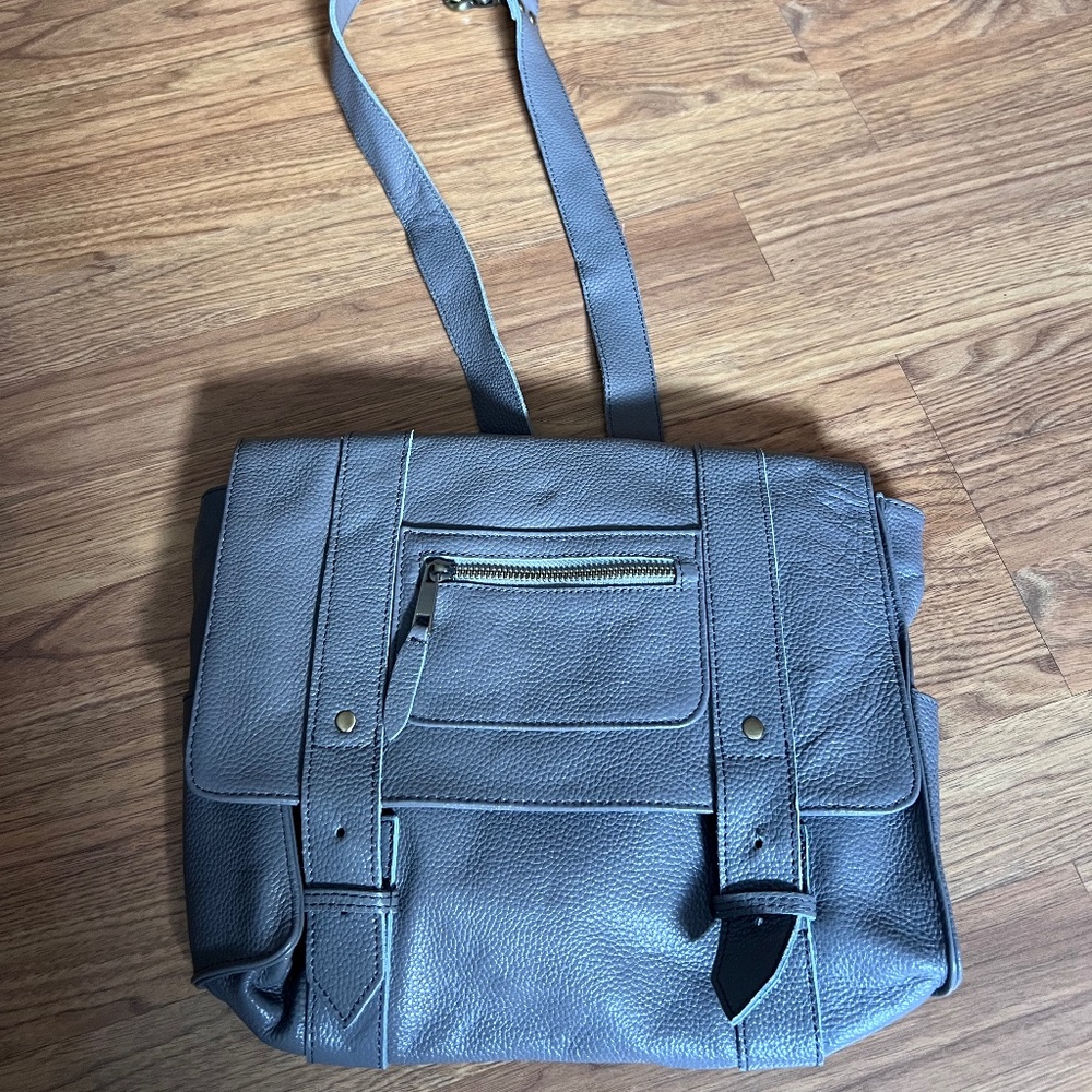 Vere Verto convertible backpack/crossbody bag